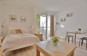 Sunset Apartments - Plac Słowiański 10